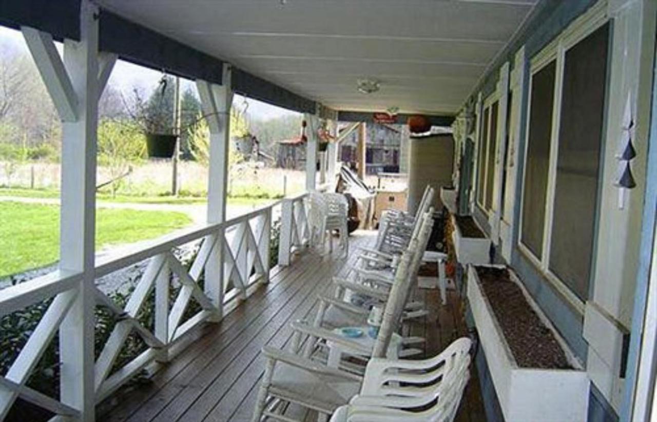 Misty Mountain Ranch B&B Maggie Valley Exterior photo