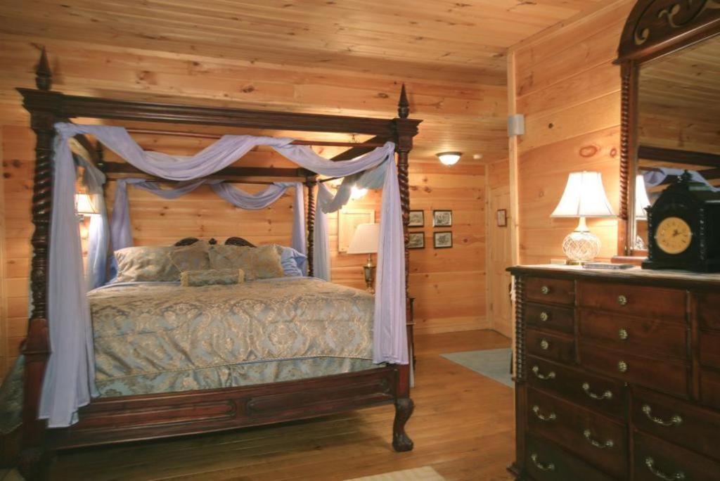 Misty Mountain Ranch B&B Maggie Valley Exterior photo