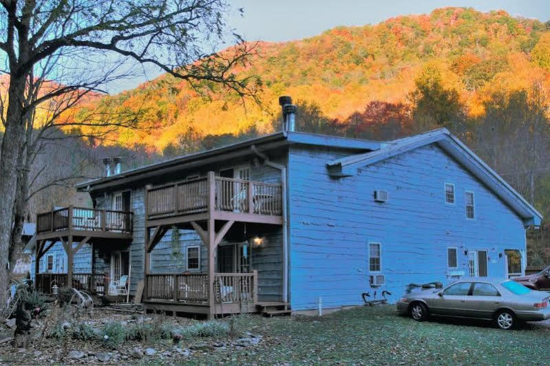 Misty Mountain Ranch B&B Maggie Valley Exterior photo